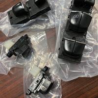 Pulsantiera alzavetri completa NISSAN QASHQAI J11