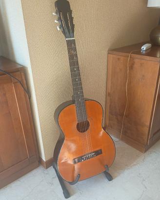 chitarra con base 