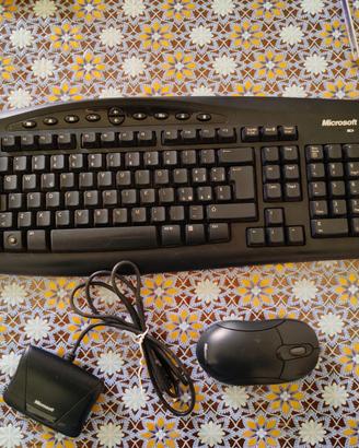 Tastiera e mouse wireless Microsoft.