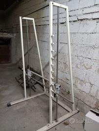 Rack per panca con bilanciere smith machine