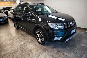 Dacia Sandero Stepway 1.0 TCe 100CV ECO-G 15th Ann