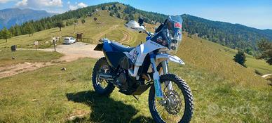 Husqvarna 701 + kit rally MST