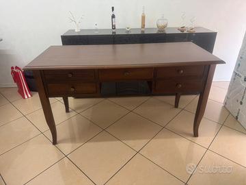 Scrivania stile classico