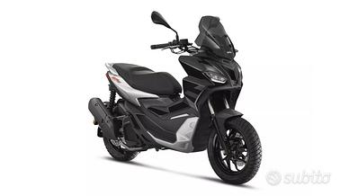 Aprilia sr gt 125 come nuova