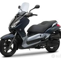 YAMAHA X-MAX 250 06-09 RICAMBI