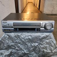 Videoregistratore Aiwa FX-8700