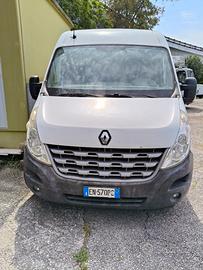 Furgone renault master TRATTABILE