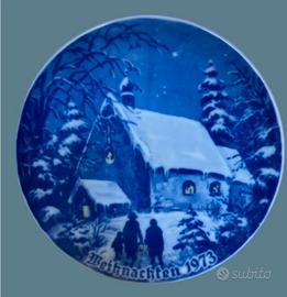 Piatto di Natale 1973 in porcellana da collezione