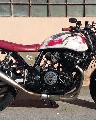Suzuki gsx inazuma 750