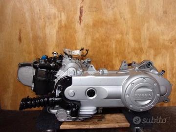 945 A Vespa Sprint 50 2017 Motore originale R 123