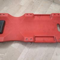 carrello sotto motore