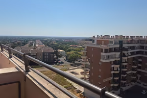 Monolocale 9° piano terrazzato axa terrazze del pr
