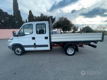 IVECO DAILY 35A Cassone Ribaltabile Trilaterale -
