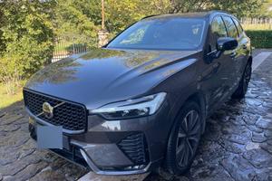 Volvo XC 60 Ibrida/diesel