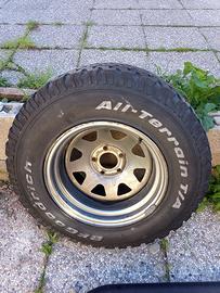 4 gomme 235/75 R15 M+S con cerchi acciaio