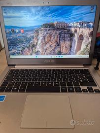 Asus UX303L, i3 5010u, 8gb ram, ssd250Gb