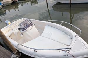 Ranieri Shark 17 motore fuoribordo HONDA BF 40