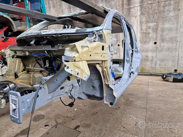 Taglio fiancata sinistra panda 312 anno 2023