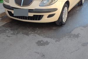 lancia ypsilon 1.3 multijet 