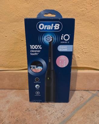 Spazzolino elettrico Oral-B iO Clean Care Series 2