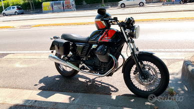 Moto Guzzi V7 II SPECIAL