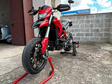 Ducati Hypermotard 939