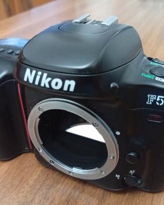 Fotocamera reflex analogica Nikon F50 35mm