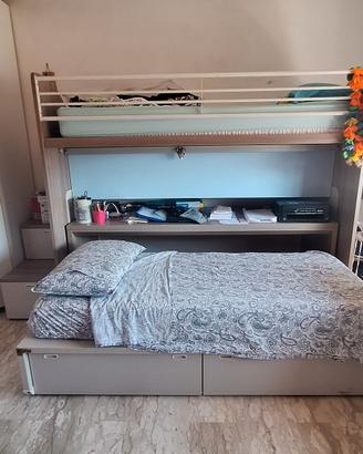 Letto a soppalco compatto: 2° letto e scrivania es