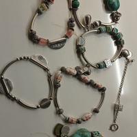 Bracciali