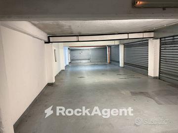 GARAGE - BOX VIA STURLA