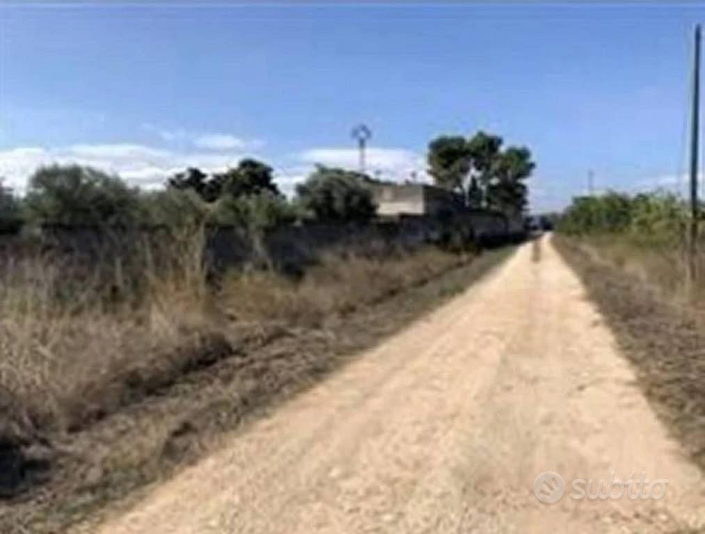 Immobile in asta di 7517 m² a Carovigno - Vista 2