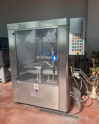 Riempitrice tappatore sciacquatrice