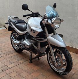 BMW R1150R con CRS e targa oro ASi 