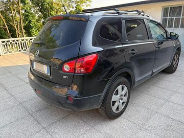 Nissan Qashqai Visia +2
