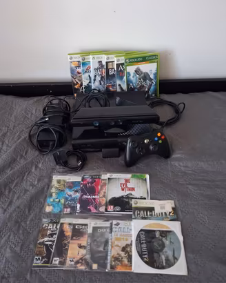 XBOX360 + 17 giochi + kinect + Controller