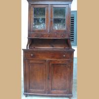 Credenzino in pino restaurato di epoca 800