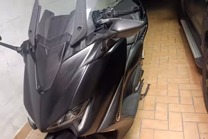 T-MAX 560