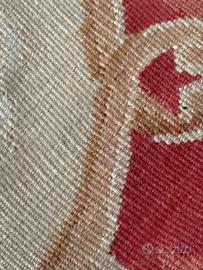 tappeto fatto a mano