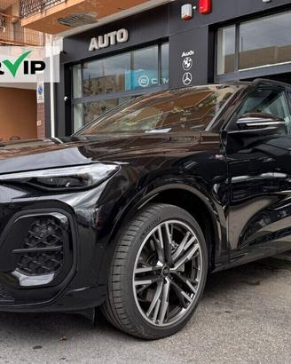 Audi Q5 2.0 TDI mhev S-LINE 204cv IVA ESPOSTA