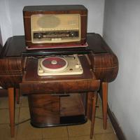 mobile giradischi + radio