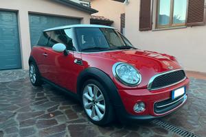 MINI COOPER 1.6 BENZINA 90 KW PERFETTA