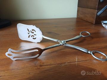Pinza da portata vintage per dolci argentata