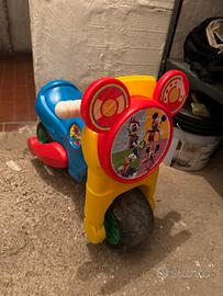 Moto cavalcahile primi passi per bambini