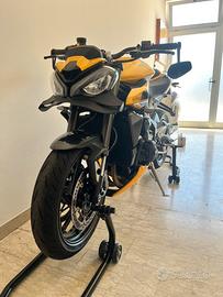 Street triple 765 RS 2025