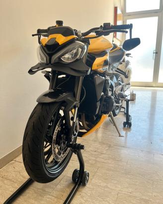 Street triple 765 RS 2025