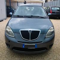 Lancia Ypsilon 1.2 versione oro