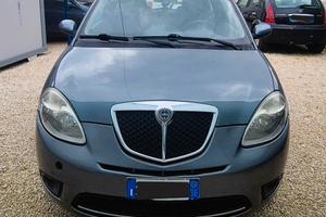 Lancia Ypsilon 1.2 versione oro