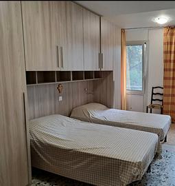 ARMADIO SIRIO PONTE 6 ANTE BATTENTI (1+4+1) L.320