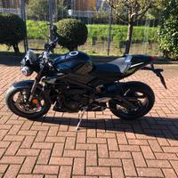 Triumph Street Triple - 2024