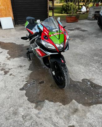 Rs4 125 gp replica